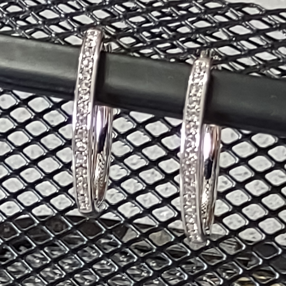 Silvertone Cz Hoops(1")